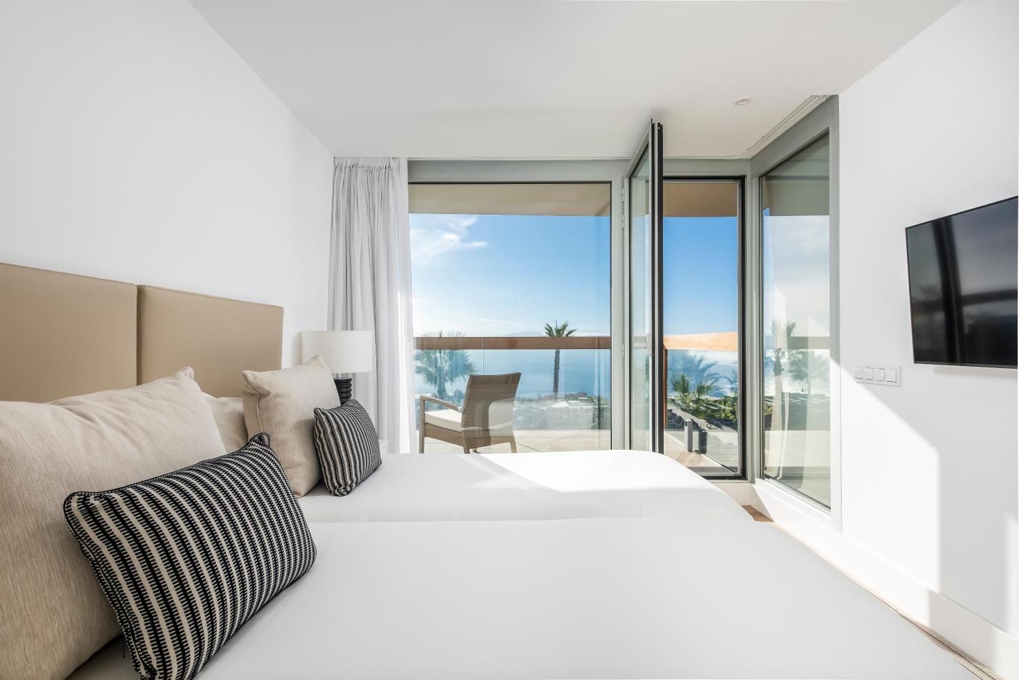 Los Jardines De Abama Suites غيا ذي إسورا الغرفة الصورة